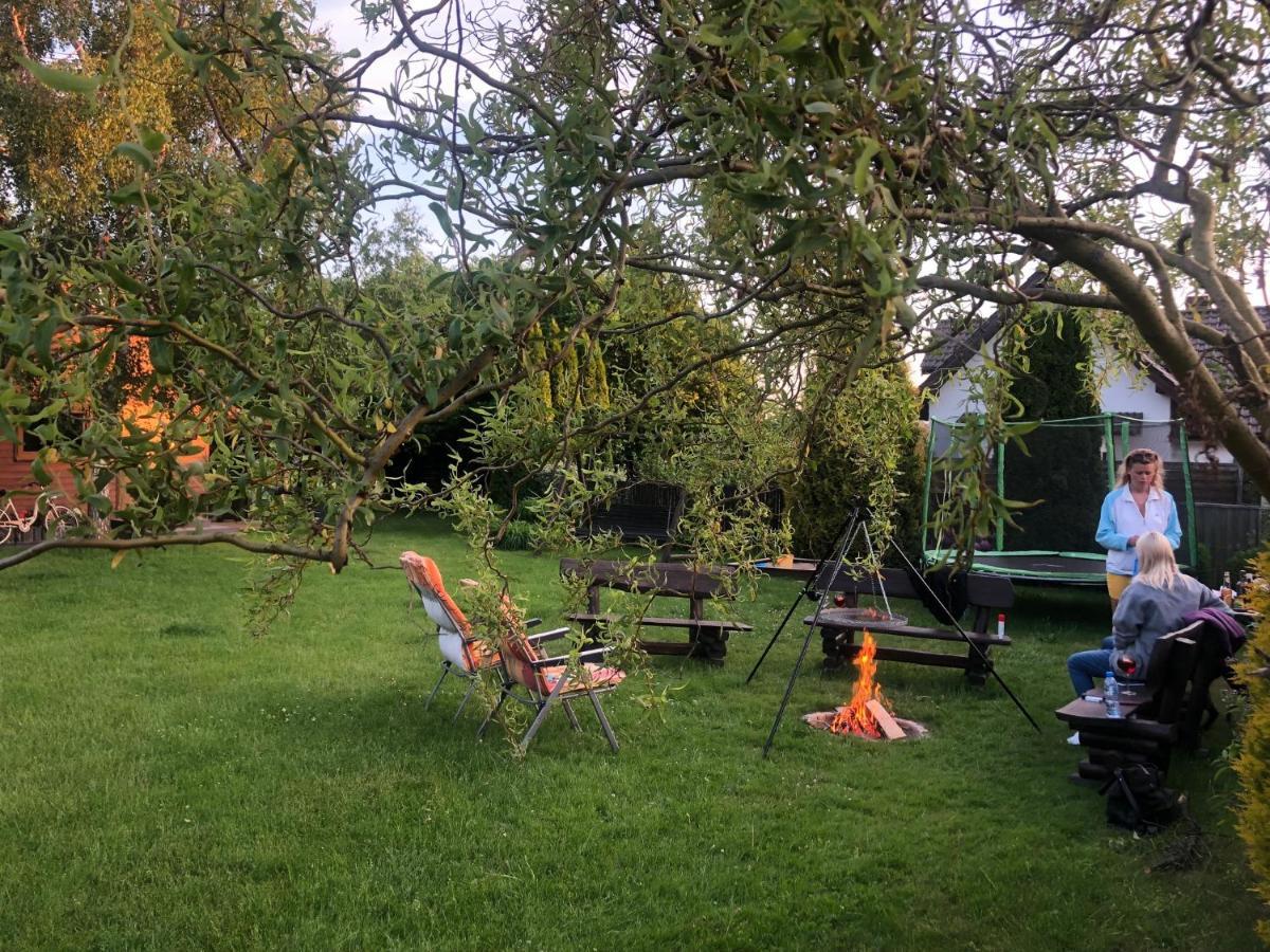 Drewniane Domki Pod Brzozami Karwia Bagian luar foto